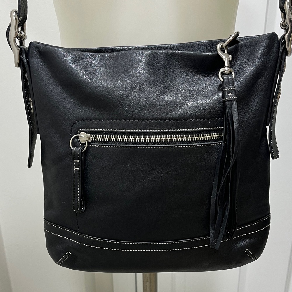 Coach black soft leather East West tassel bag. Creed HO46-1416. Good condition